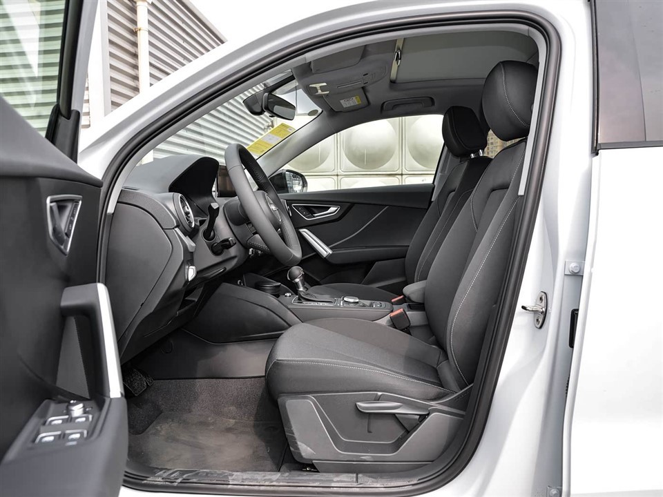 Audi Q2L Pre-Owned Compact SUV For Sale China Export Car high quality